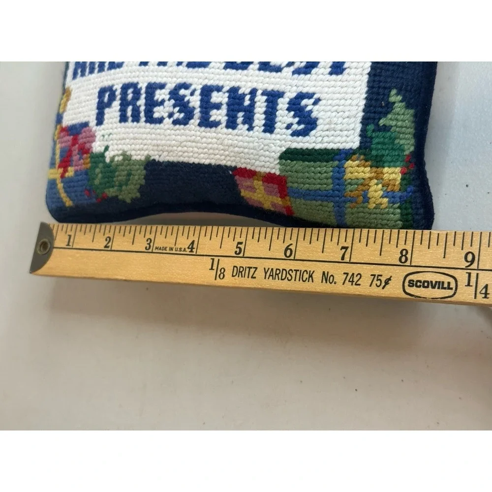 VTG Friends Are The Best Presents‎ Needlepoint Pillow Gift Velvet Accent Small